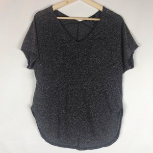 ✨2 for $10✨ Women’s Forever 21 Pocket Tee